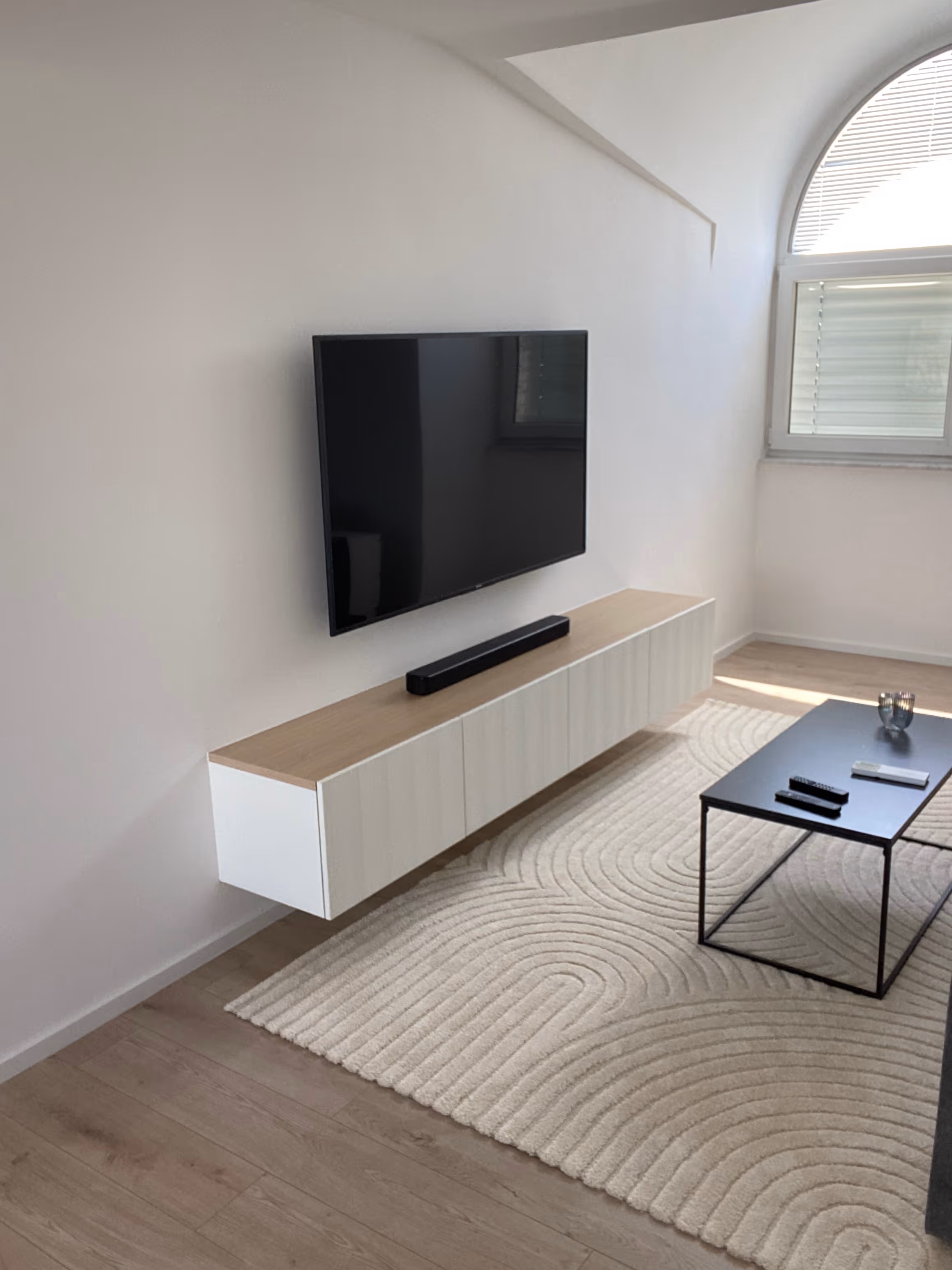 Image from Sodobno stanovanje s toplimi detajli album